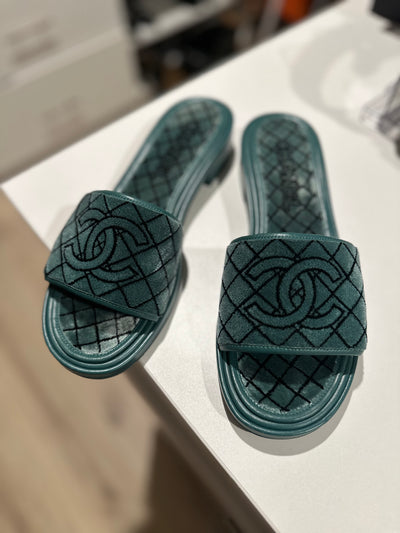 Rare Chanel Slides - size 42