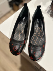 Louis Vuitton Flats - Size 42